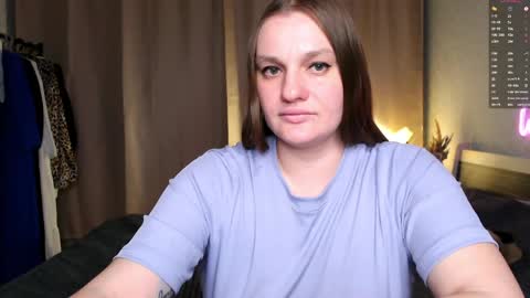 Snapshot of isingle_mom chatting on 04.24.26 isingle_mom online show from 04.24.26