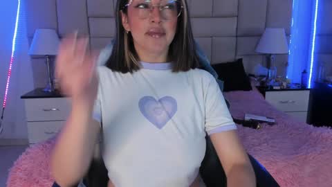 Pauli online show from 12.17.24