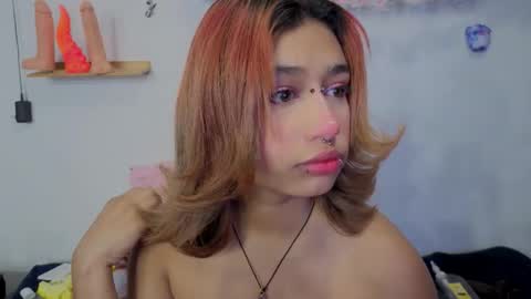 Isisjones18 online show from 11.09.25