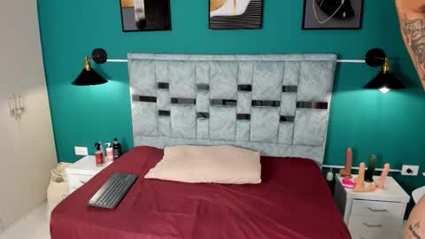 iskracanela online show from 01.15.26