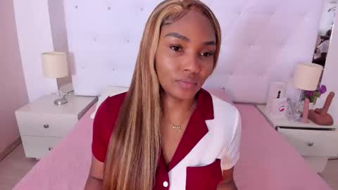 Vanessa online show from 11.25.25