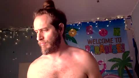 Snapshot of islanddudehawaii chatting on 03.12.25 IslandDudeHawaii online show from 03.12.25