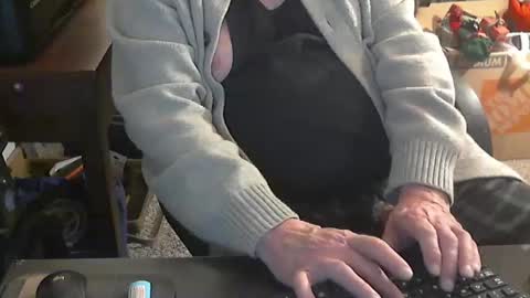 Snapshot of islandduke chatting on 01.22.25 Duke online show from 01.22.25
