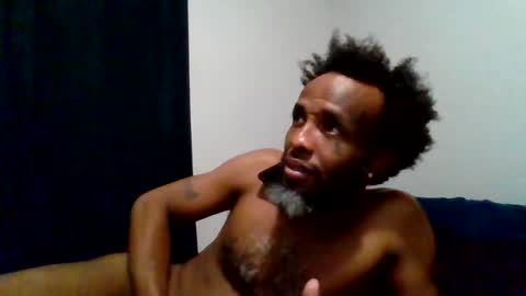 Snapshot of islandmaker chatting on 05.31.26 islandmaker online show from 05.31.26