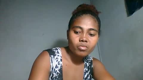 ismayrah online show from 04.14.26