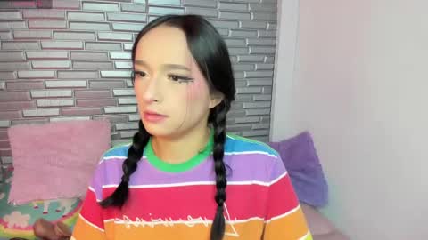 Snapshot of issa_garcia chatting on 02.20.25 I S S A B E L A Igissaa ax Xlittleissa online show from 02.20.25