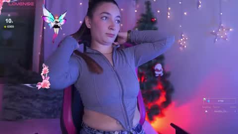 Snapshot of issa_monterrey chatting on 12.04.25 ISSA online show from 12.04.25