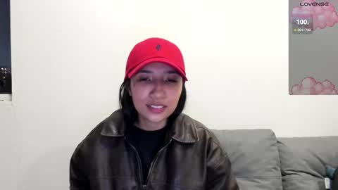 Snapshot of issangel chatting on 11.24.25 issangel online show from 11.24.25