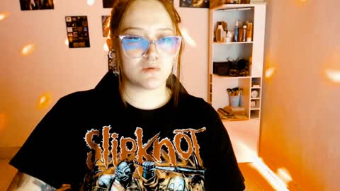 Yiz online show from 12.28.24