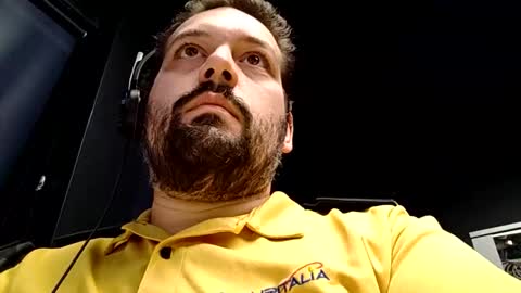 Snapshot of italianbigboy93 chatting on 10.09.25 italianbigboy93 online show from 10.09.25