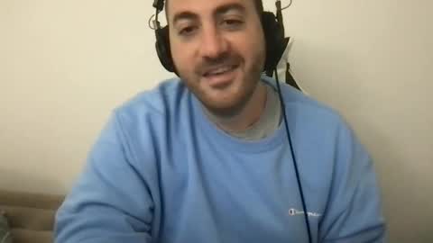 Snapshot of italianknob chatting on 01.02.25 Valentino online show from 01.02.25