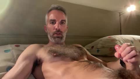 Snapshot of italiantoyboy84 chatting on 04.21.26 italiantoyboy84 online show from 04.21.26