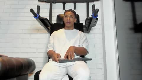 Italo Moore online show from 10.28.25