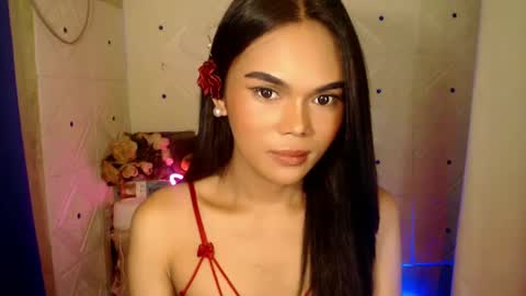 Snapshot of itgirl_cathy chatting on 02.28.25 CathCathy online show from 02.28.25