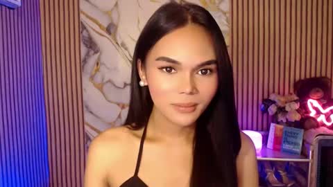 Snapshot of itgirl_cathy chatting on 03.10.25 CathCathy online show from 03.10.25