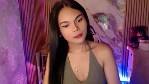 Snapshot of itgirl_cathy chatting on 09.14.25 CathCathy online show from 09.14.25