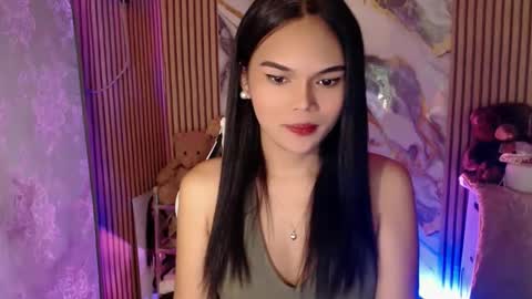 Snapshot of itgirl_cathy chatting on 09.15.25 CathCathy online show from 09.15.25