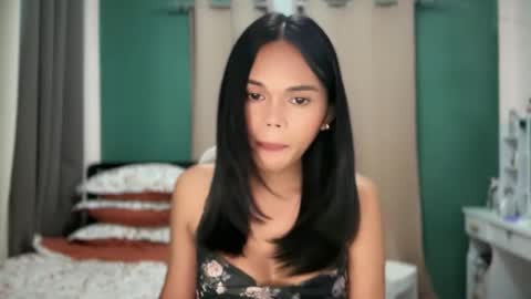 Snapshot of itgirl_cathy chatting on 05.11.26 CathCathy online show from 05.11.26