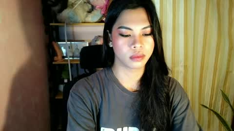 its_chloe20 online show from 06.22.26