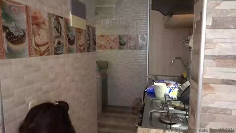 Snapshot of its_jessi chatting on 12.30.24 Jessi online show from 12.30.24