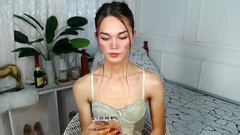 MISS IVANA online show from 03.06.25