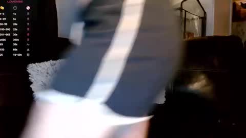 Pixie online show from 04.14.26