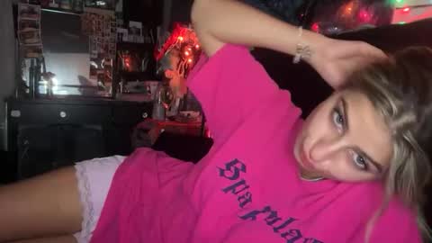 itsamberreid online show from 11.13.25