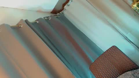 Snapshot of itsapril99913551 chatting on 12.05.25 April online show from 12.05.25