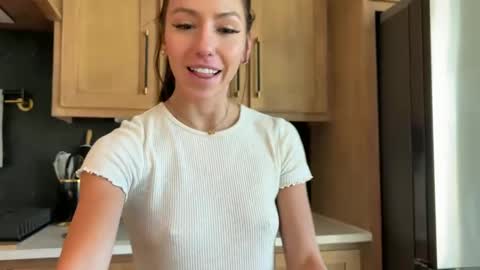 itscaylawatsun online show from 02.25.25