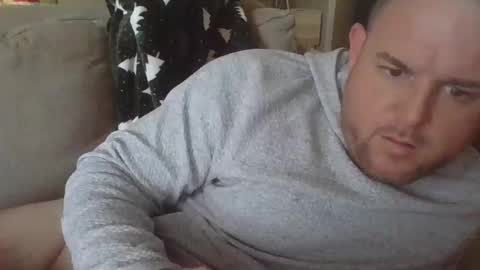 Snapshot of itscreative chatting on 12.19.25 itscreative online show from 12.19.25