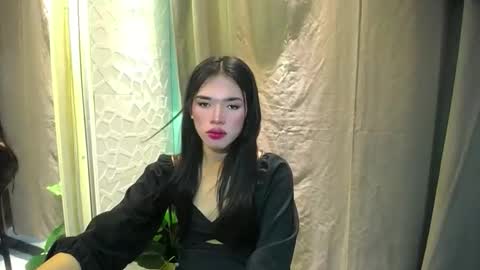 Francine online show from 04.08.26