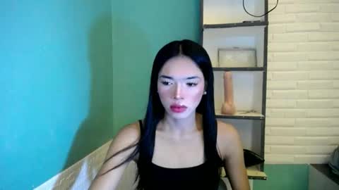 Francine online show from 04.17.26