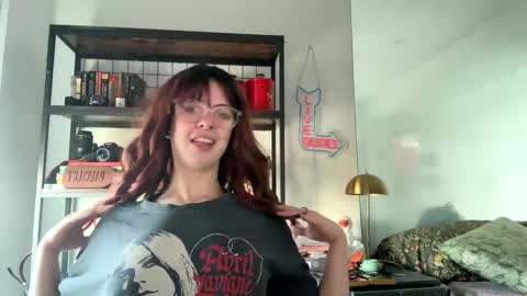 Snapshot of itsjennagee chatting on 01.02.25 Jenna Gee online show from 01.02.25