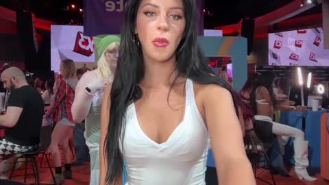 itskassielee online show from 01.17.26