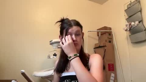 Snapshot of itskaylaaa chatting on 07.19.26 itsKaylaaa online show from 07.19.26