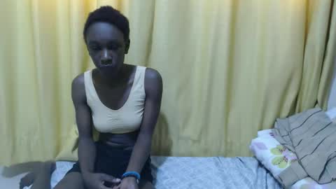 Laynne online show from 10.08.25