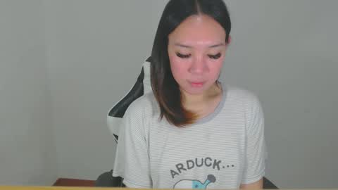 itsmehotqueen online show from 10.24.25