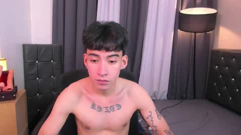 Snapshot of itsyour_edzel chatting on 03.28.26 itsyour_edzel online show from 03.28.26