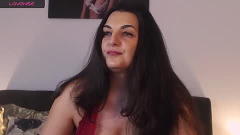 Melissa Khaan online show from 02.08.25