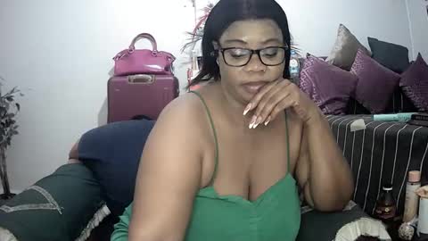 itumeleng74 online show from 02.05.25