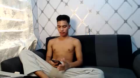 itzme_urboy online show from 04.16.26