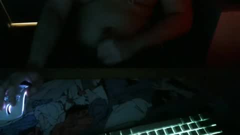 itzpillow_ online show from 02.26.25