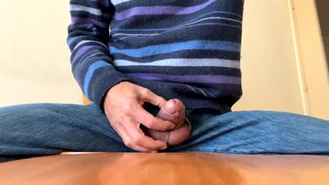 Snapshot of iuuuf2 chatting on 12.05.24 Iuuuf2 or Samel online show from 12.05.24