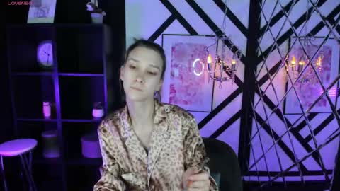 Iva online show from 10.27.25
