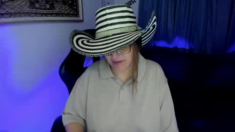 Snapshot of ivette_shaira chatting on 05.03.26 IVETTE online show from 05.03.26