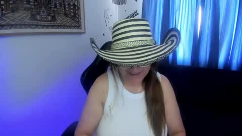 Snapshot of ivette_shaira chatting on 05.03.26 IVETTE online show from 05.03.26