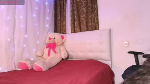  Ivon  Miss Jones  online show from 06.28.26