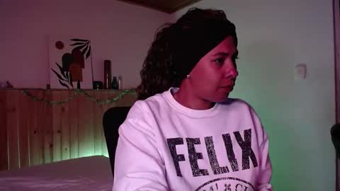 Snapshot of ivonne_collins33 chatting on 02.04.26 ivonne_collins33 online show from 02.04.26