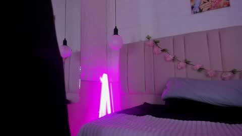 ivonne_valencia online show from 05.05.26