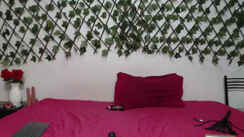 iivycarrter online show from 06.17.26